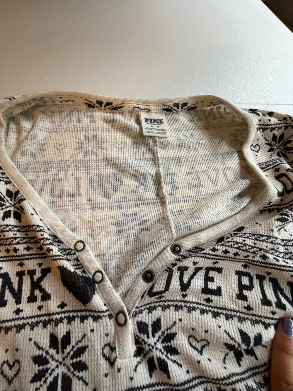 PINK Victoria's Secret white and Black 'LOVE PINK'  Pajama Set